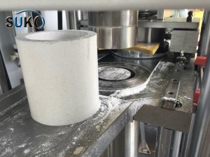PTFE MOLDING MACHINE(圖2) PTFE-plastic-tube
