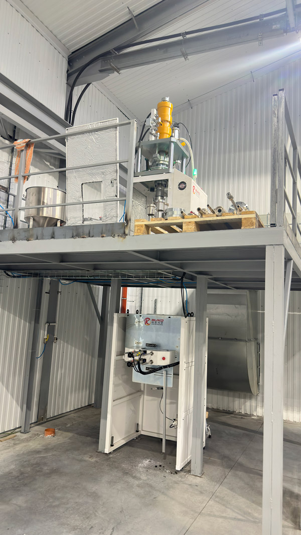 PTFE-tube-pusher-and-tube-cutter